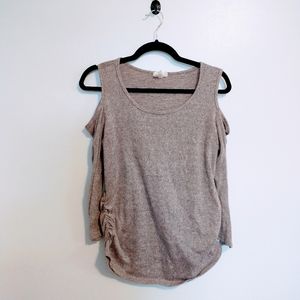 Ember cold shoulder top with long sleeves and rushed side. Size medium